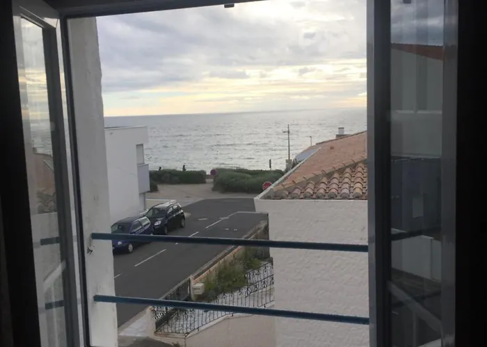 L'aurore - Maison De Confort Face A La Des 5 Pineaux Apartamento